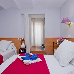 Barcelona City Rooms ** Barcelona