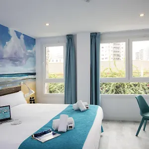 https://casual-malaga-del-mar.es-andalucia.com