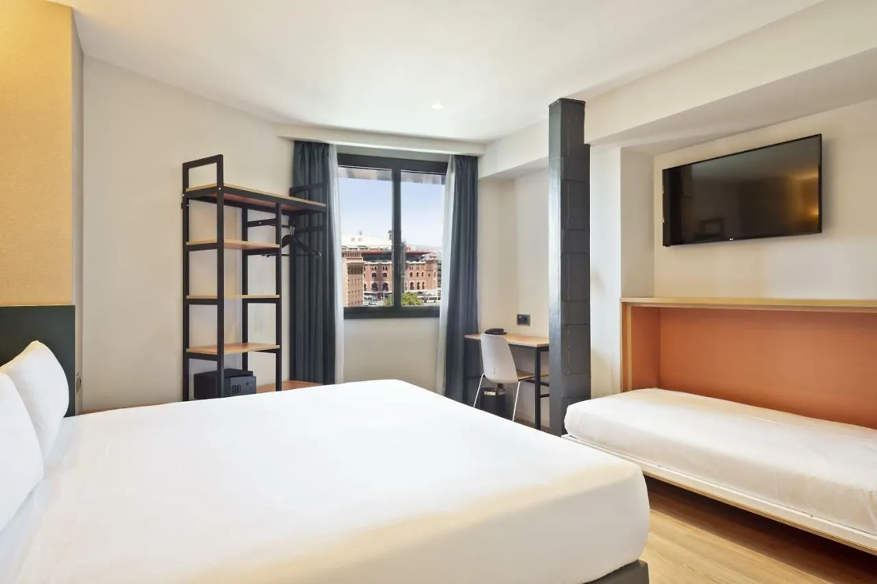 Hotel Brick ברצלונה